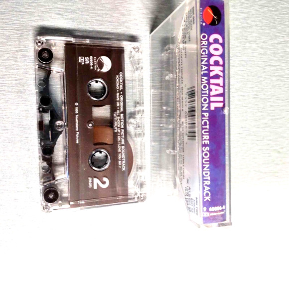 Vntg Cocktails Movie Soundtrack Cassette Tape Collectible Tom Cruise Entertmt - Picture 3 of 5